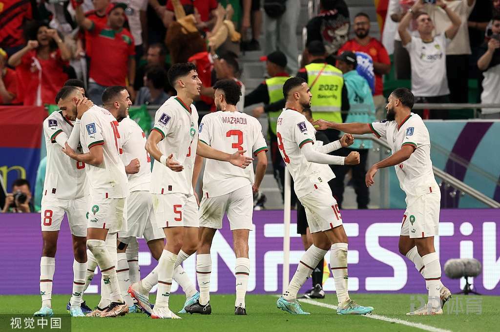 世界杯-比利时0-2摩洛哥 萨比里任意球破门齐耶赫送助攻