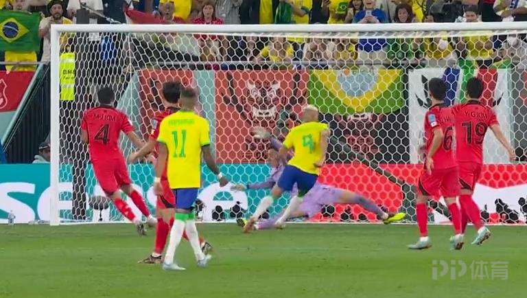 半场-巴西4-0韩国 内马尔点射维尼修斯传射理查利森杂耍破门